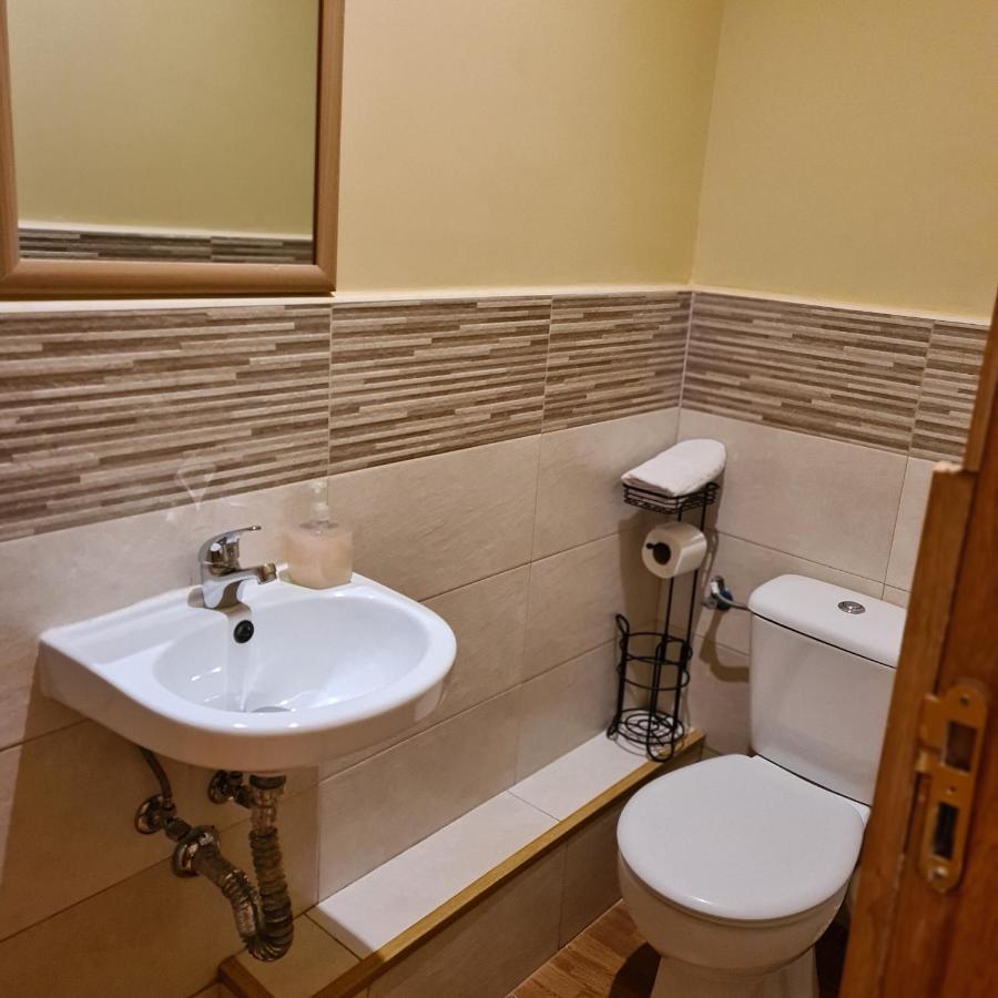Hostal Oporto Madrid Eksteriør billede