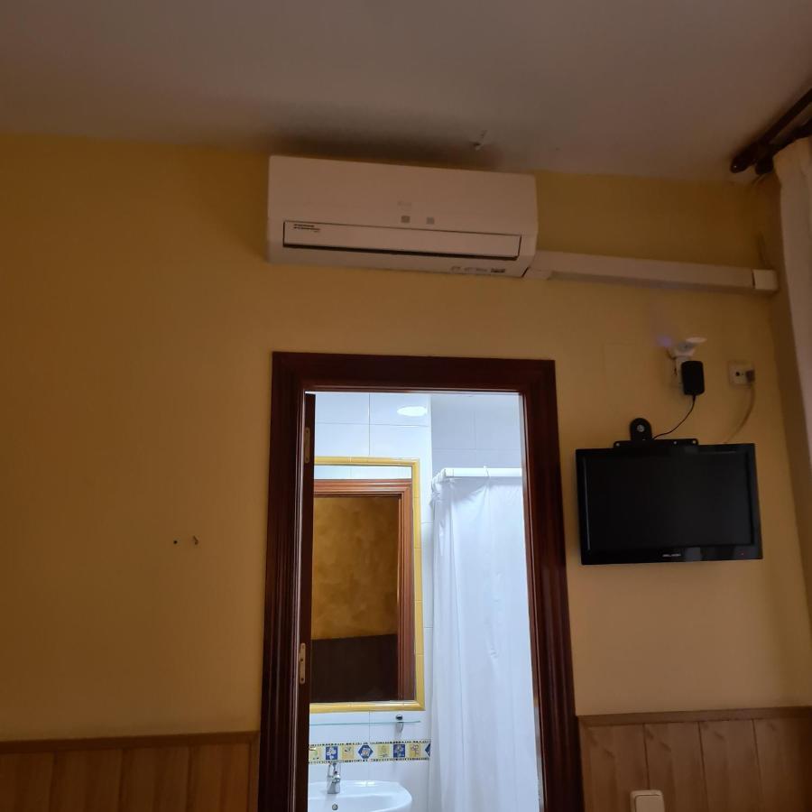 Hostal Oporto Madrid Eksteriør billede