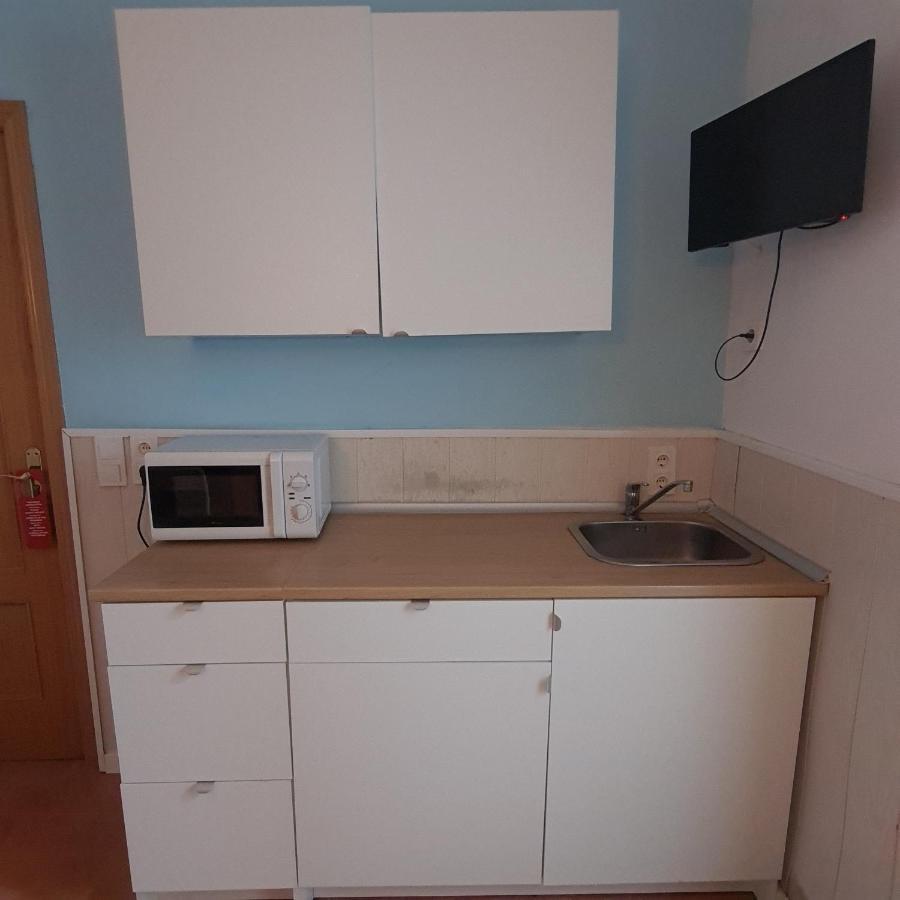 Hostal Oporto Madrid Eksteriør billede