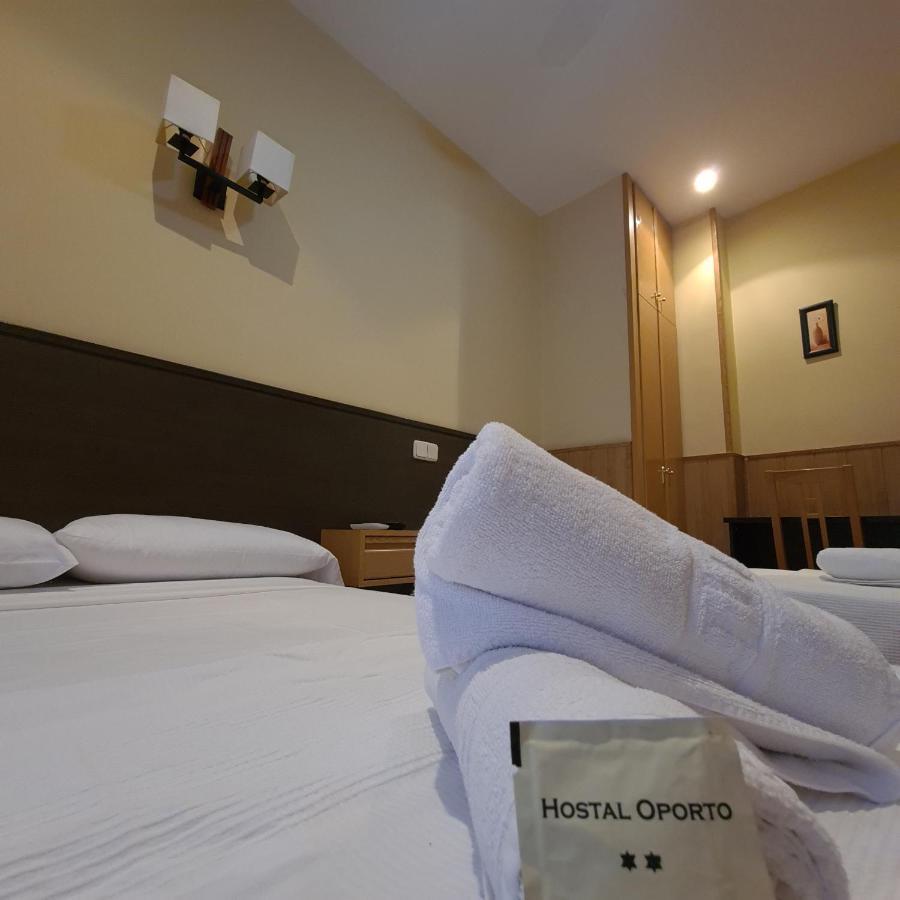 Hostal Oporto Madrid Eksteriør billede