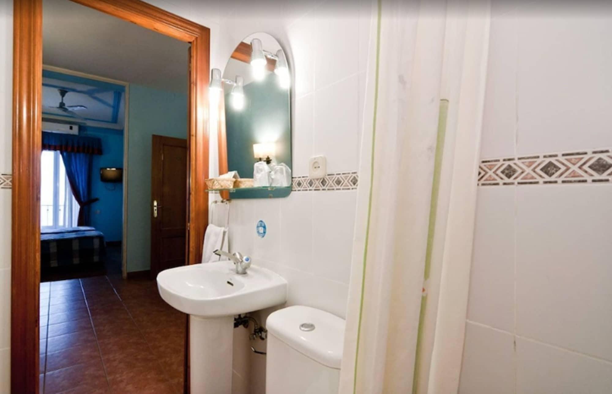 Hostal Oporto Madrid Eksteriør billede