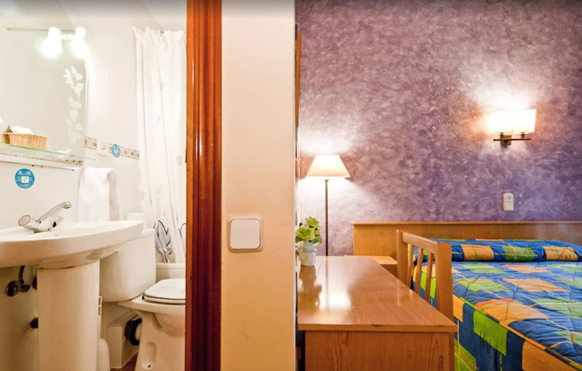 Hostal Oporto Madrid Eksteriør billede
